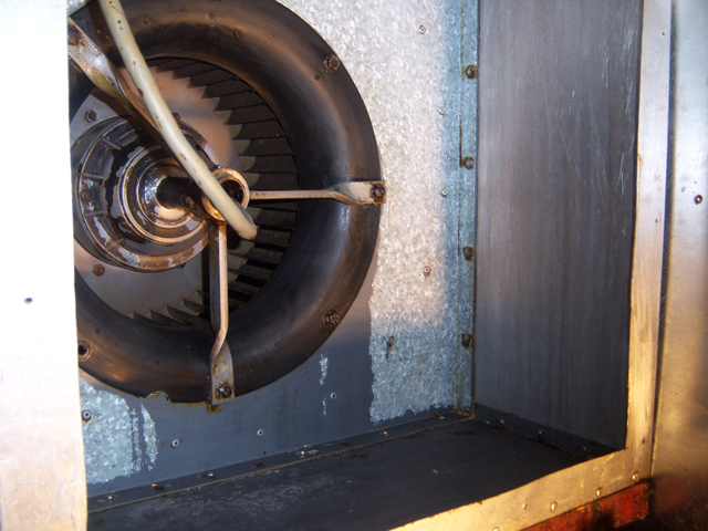 Fettabluftventilatoren Reinigung und Desinfektion nach der Reinigung durch GASTRO REINIGUNG Witten