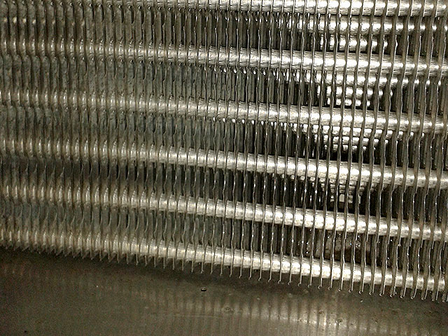 Verdampfer Reinigung und Desinfektion in Großküchen, Bäckereien und Fleischfabriken nach der Reinigung durch GASTRO REINIGUNG Witten